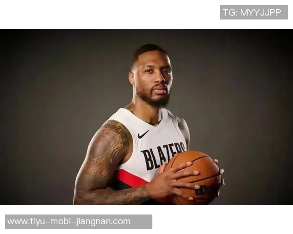 波蒂斯谈离队球员退群现象利拉德独特坚持留在群聊中